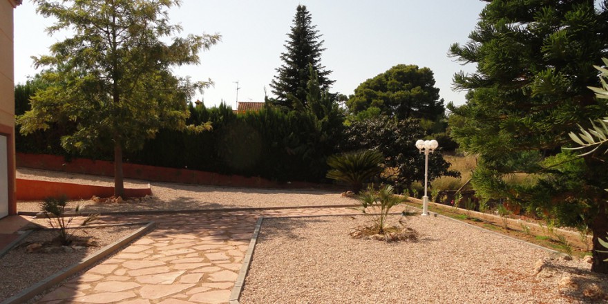 tuin-4-Casa-Montur-Valencia-vaakntiehuis-in-spanje